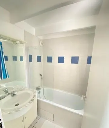 Alienor Vue 2 A 4 Personnes Apartment