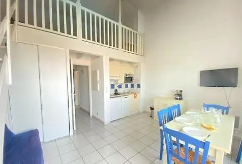 Alienor Vue 2 A 4 Personnes Fouras