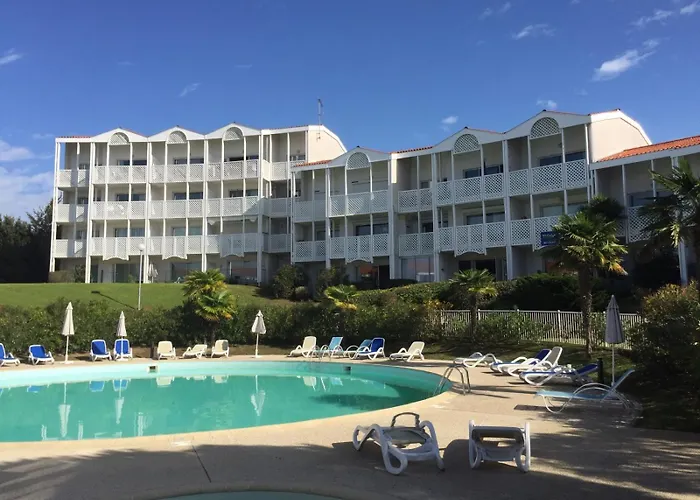 Alienor Vue 2 A 4 Personnes Apartamento